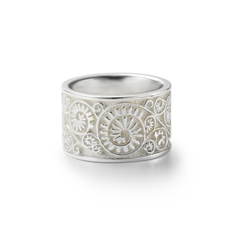 Vine Pattern Ring - WHITE | GARNI ONLINE STORE