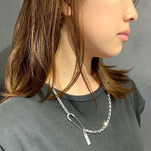 Safety Pin Necklace - SILVER | GARNI ONLINE STORE | ガルニ【公式通販】