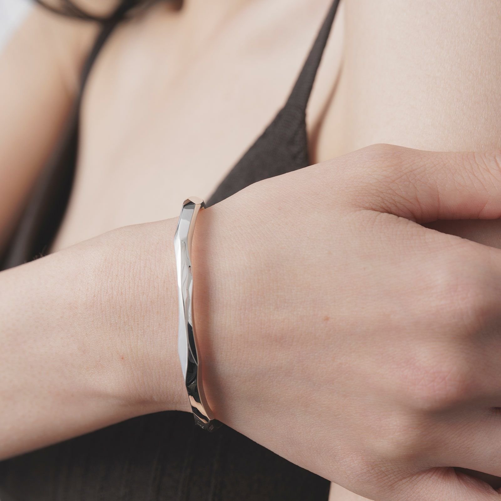 Crockery Bracelet - L | GARNI ONLINE STORE