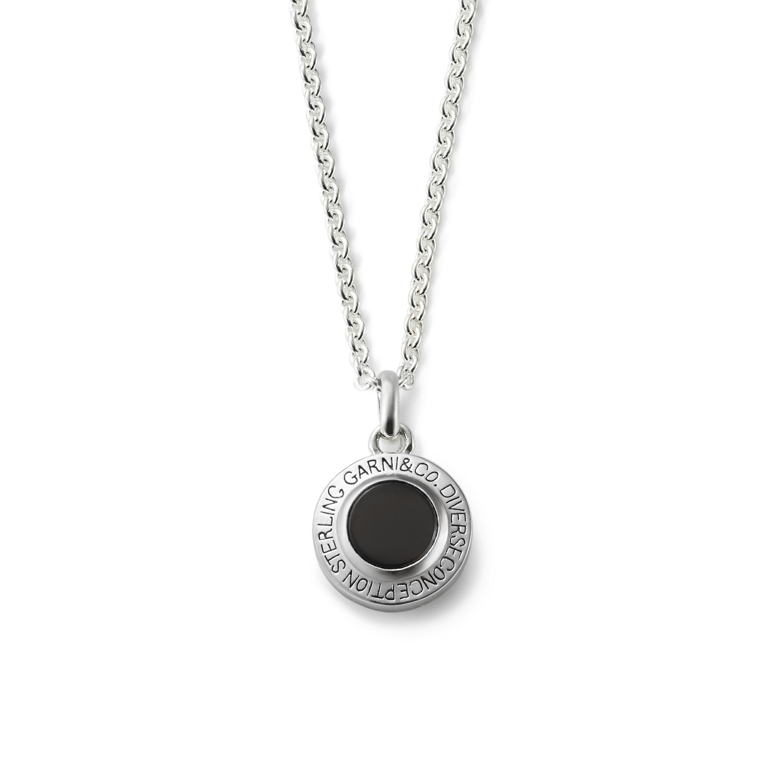 Round Stone Pendant - L | GARNI ONLINE STORE