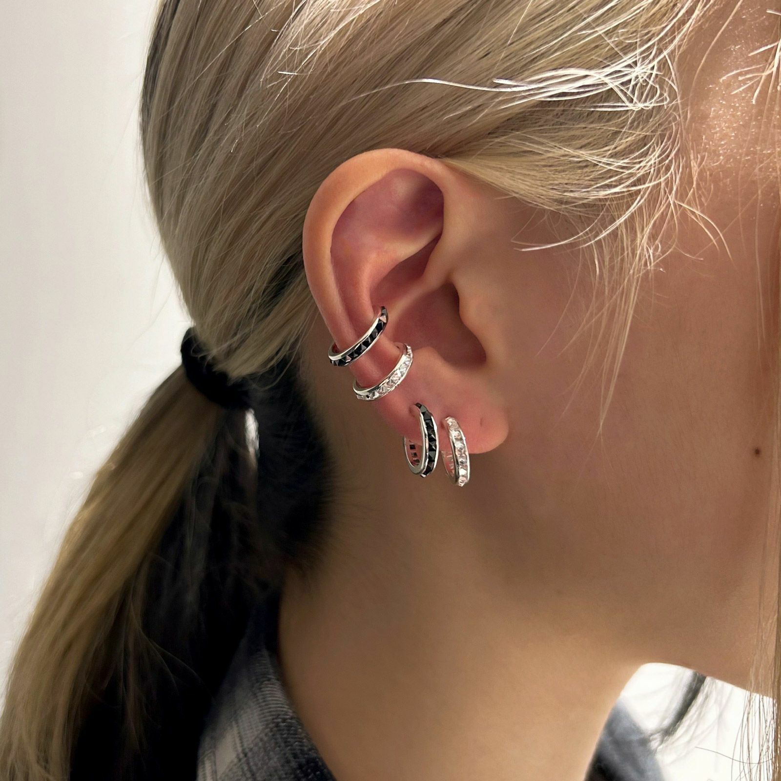 Reverse Hoop Pierce - SILVER | GARNI ONLINE STORE