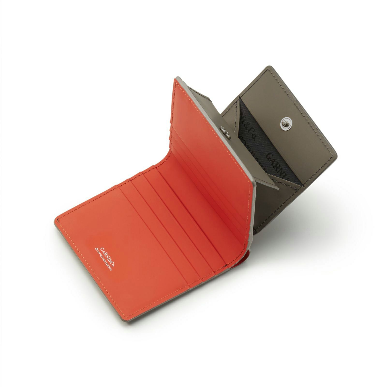 Rubber Mini Fold Wallet - GRAY | GARNI ONLINE STORE