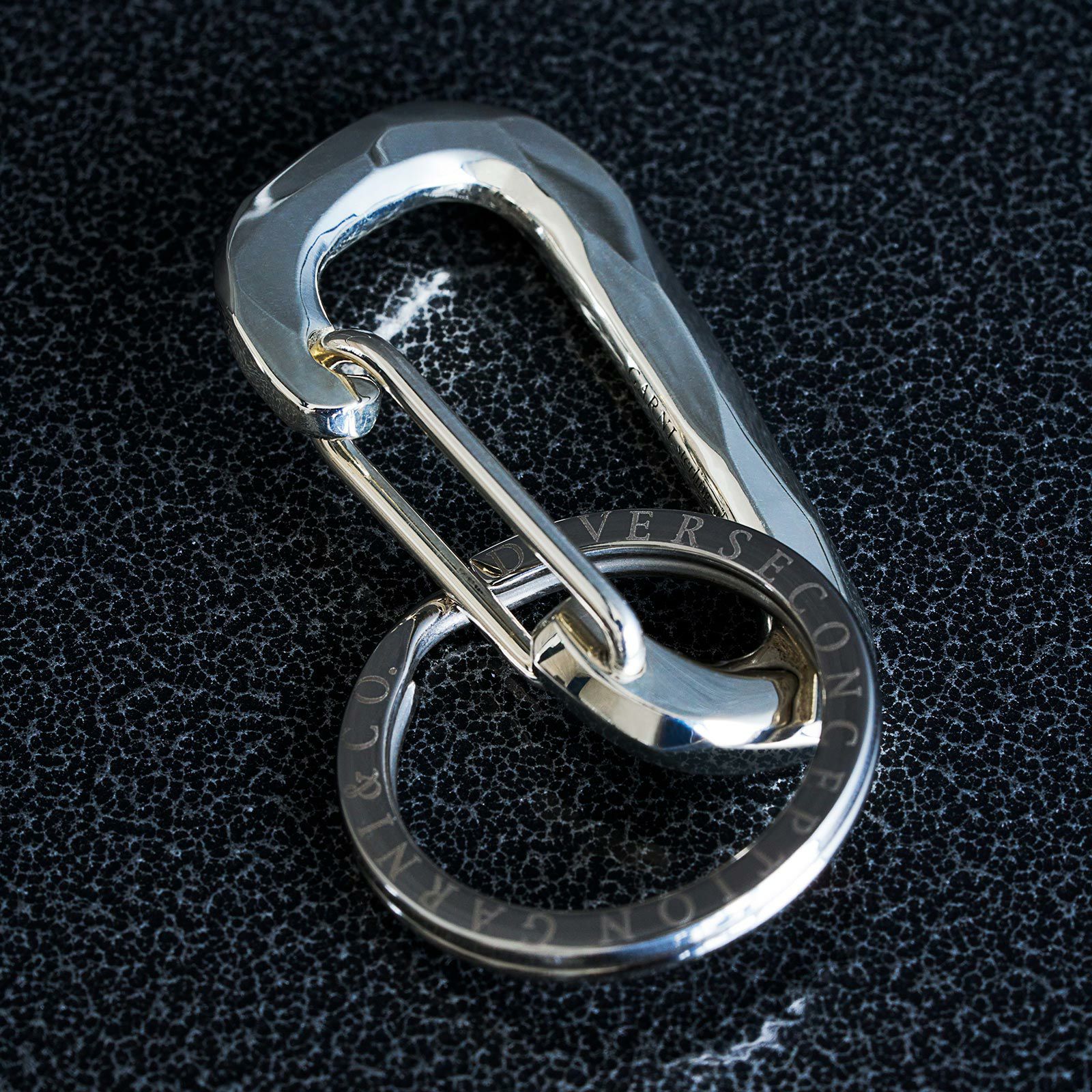 Wire Carabiner | GARNI ONLINE STORE