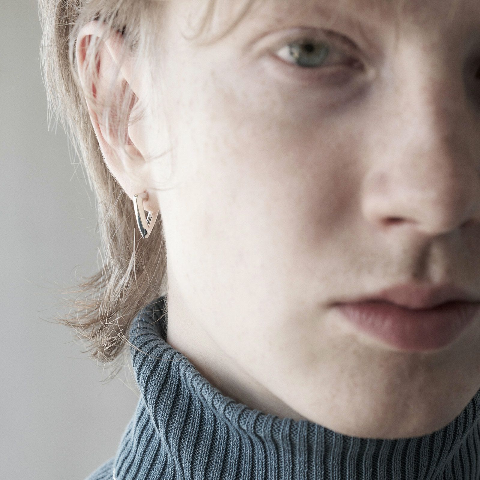 Triangle Pierce | GARNI ONLINE STORE