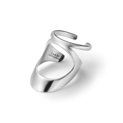 Fingertip Ring