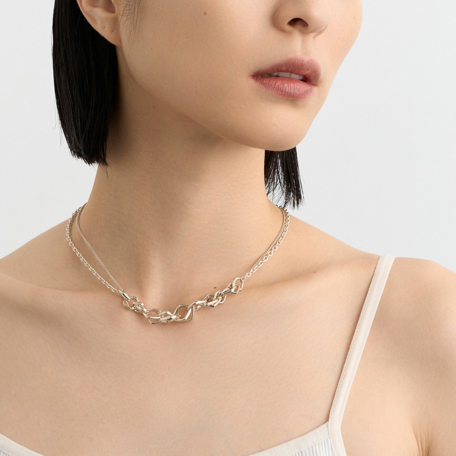 Diamond Link Chain Necklace | GARNI ONLINE STORE