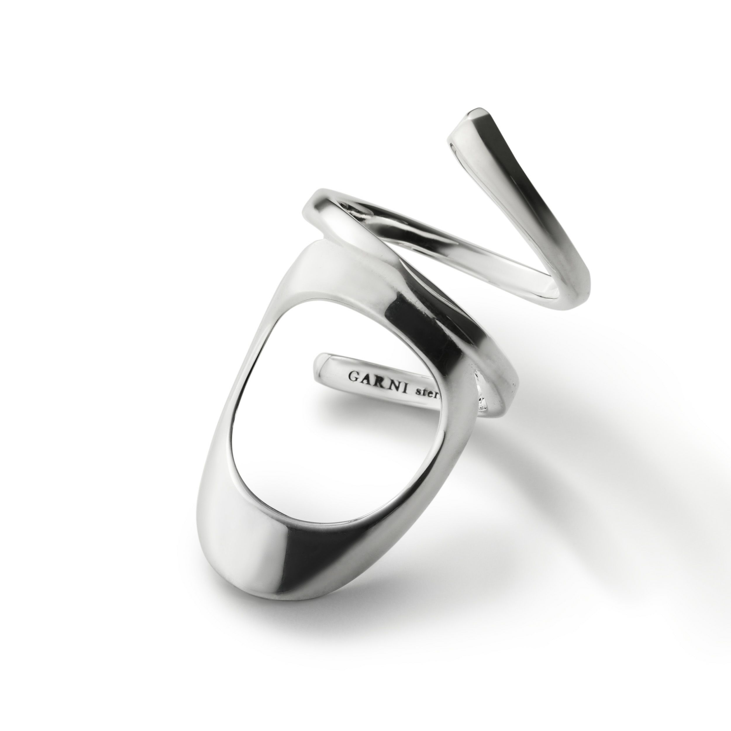 Coil Fingertip Ring | GARNI ONLINE STORE